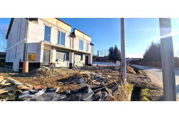 Nowy Sącz, dwa domy + teren na kolejne