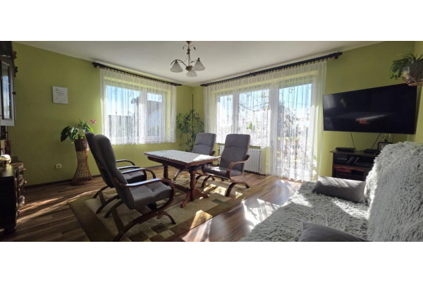 Nowy Sącz, Chełmiec, Nowy Sącz - dom na działce 10 ar w Chełmcu