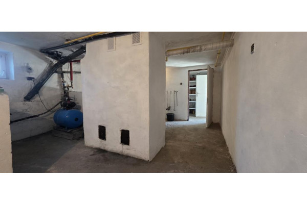 Nowy Sącz, Chełmiec, Nowy Sącz - dom na działce 10 ar w Chełmcu