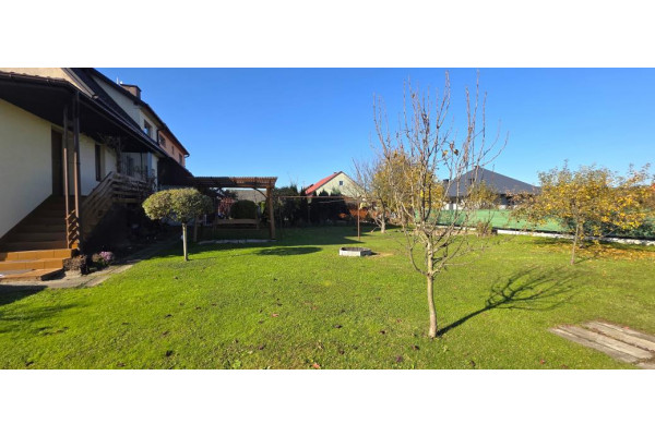 Nowy Sącz, Chełmiec, Nowy Sącz - dom na działce 10 ar w Chełmcu